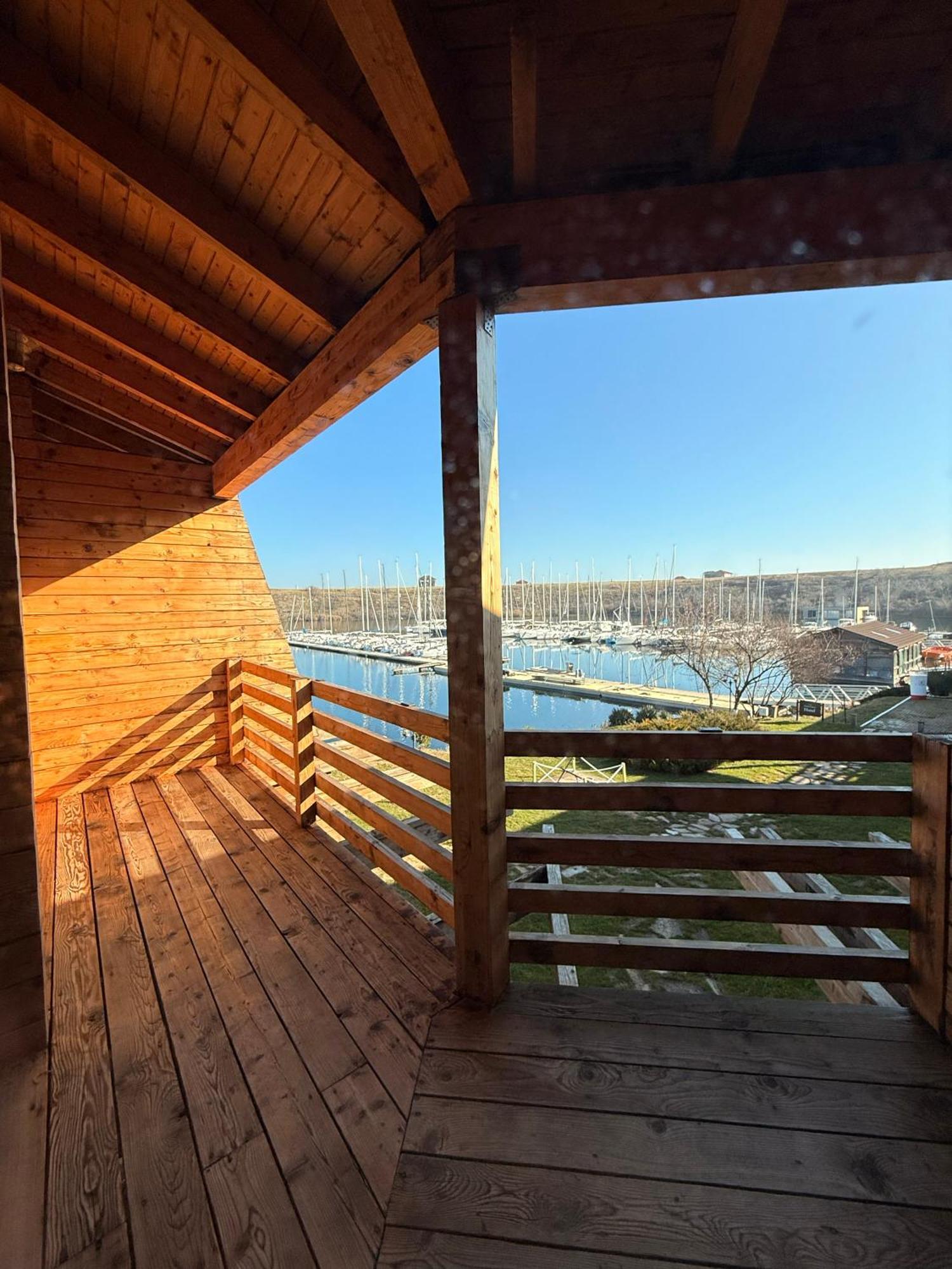Lifeharbour Limanu Hotel Luaran gambar
